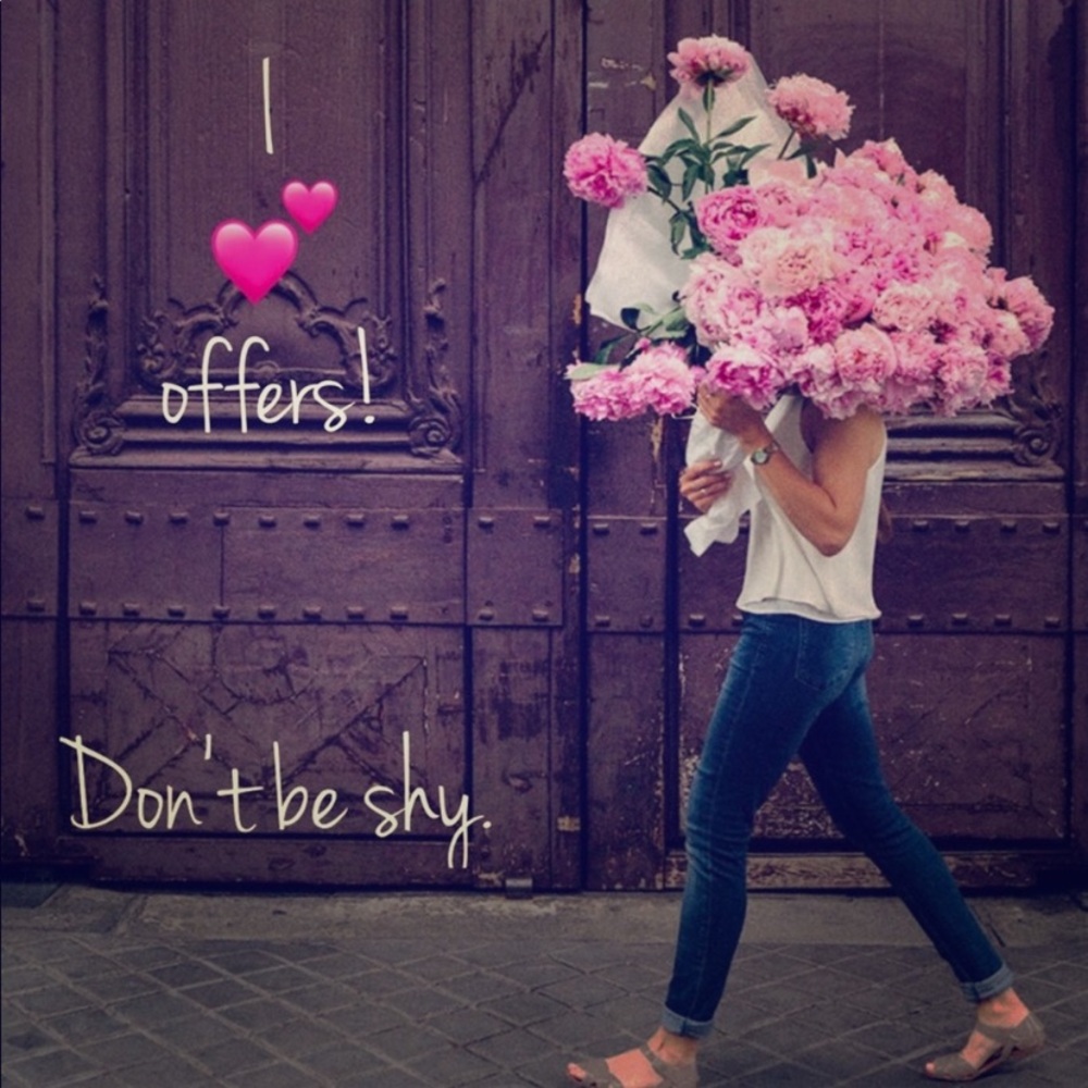 Reasonable offers always welcome. 💗💗💗